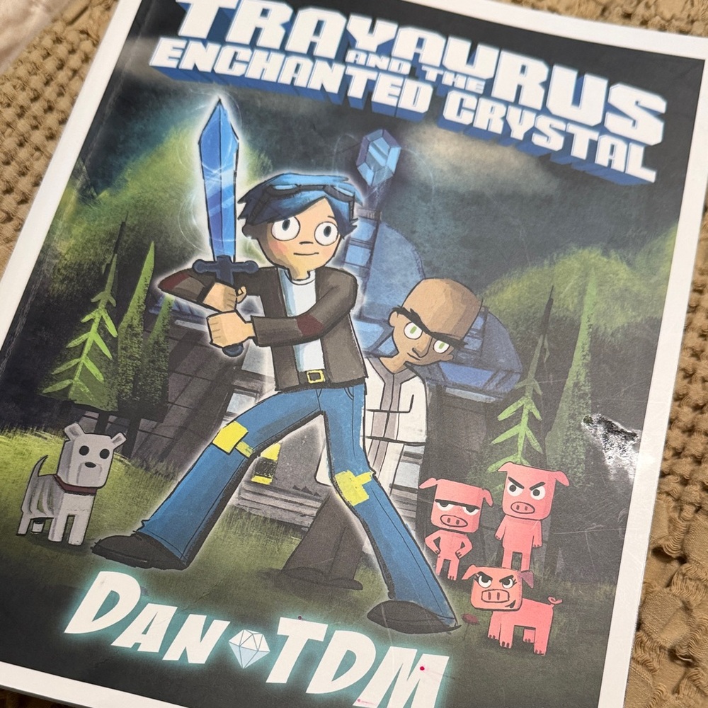DanTDM Trayaurus and the Enchanted Crystal   Book